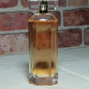 Ivanka Trump Eau De Parfum Spray Vaporisateur 3.4  FL. Oz